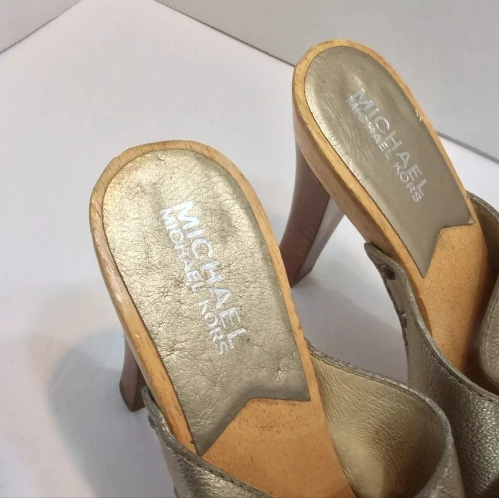 MICHAEL Michael Kors Gold Wood Strappy Slide Mules Heel Sandals Size 8M Brazil